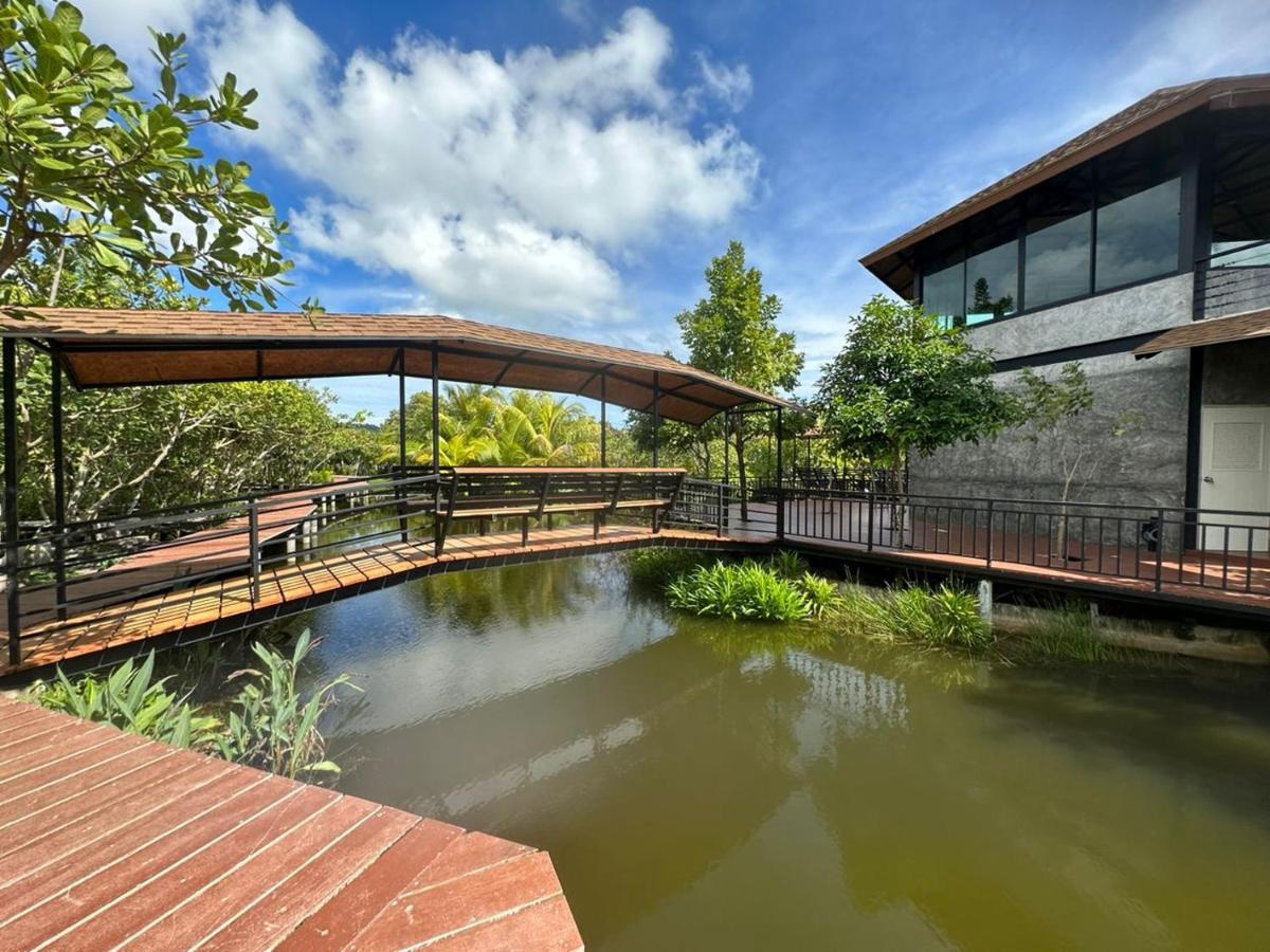 The Beatles Lagoon Chalong Exterior photo