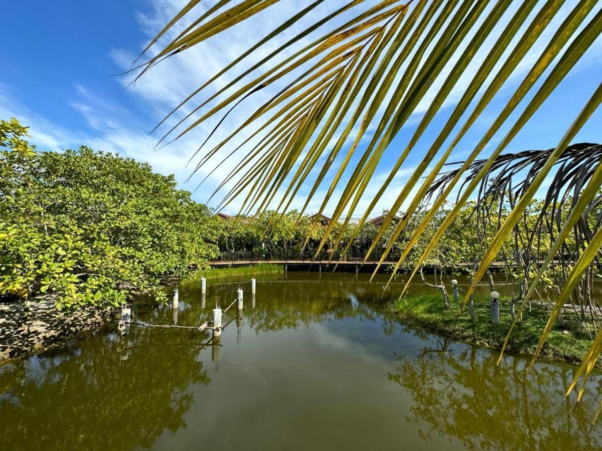 The Beatles Lagoon Chalong Exterior photo