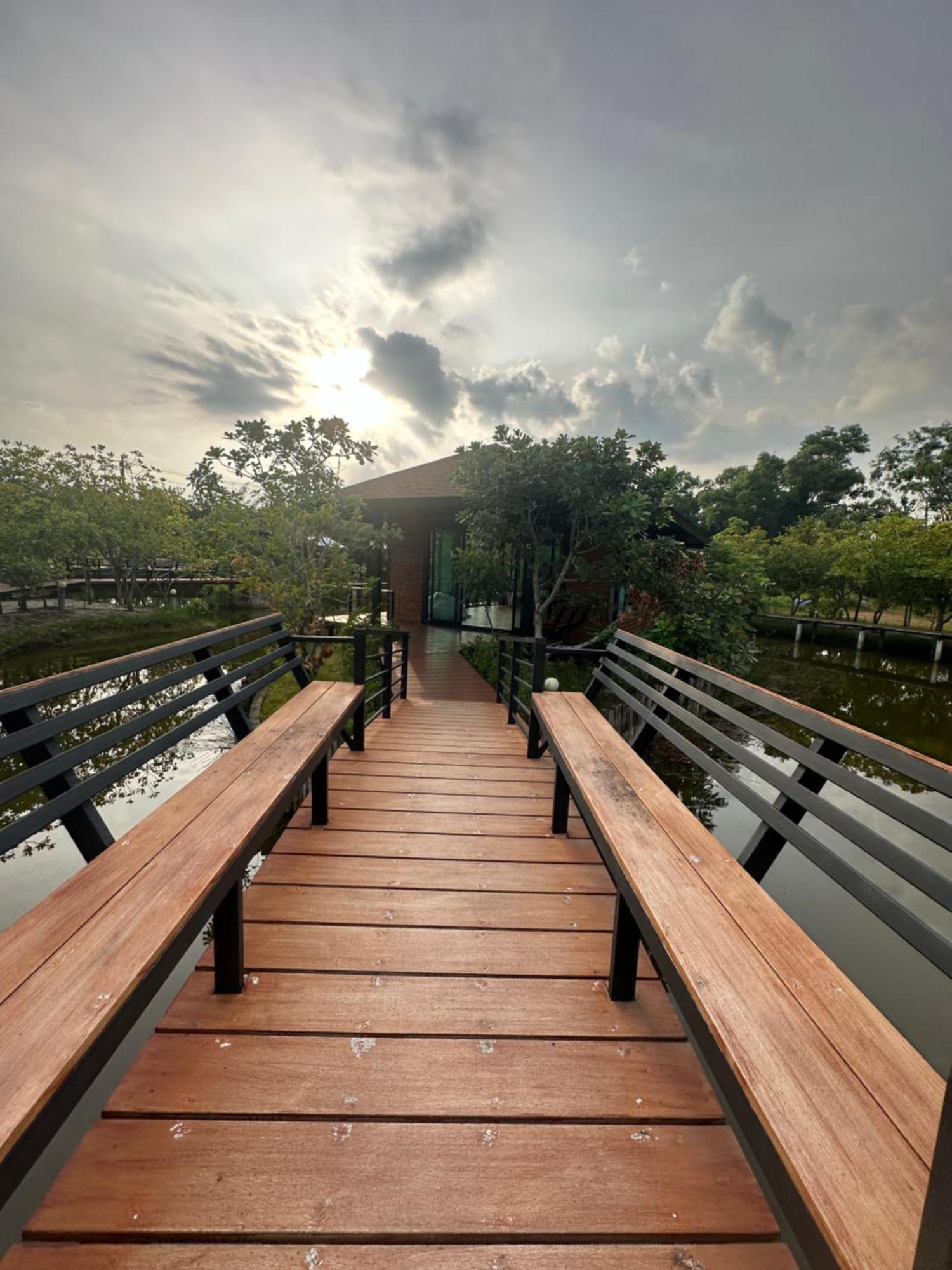 The Beatles Lagoon Chalong Exterior photo